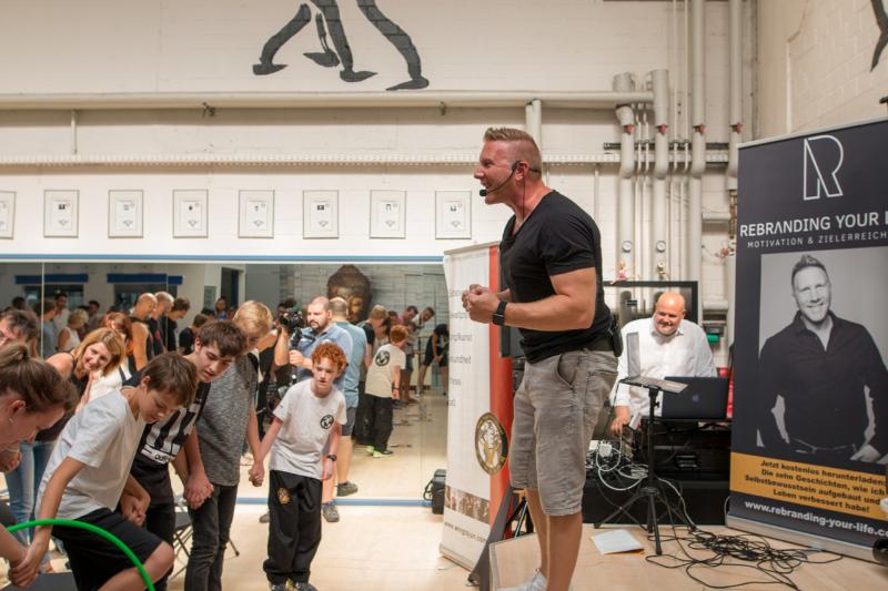 06IMG_0779 06IMG_0779