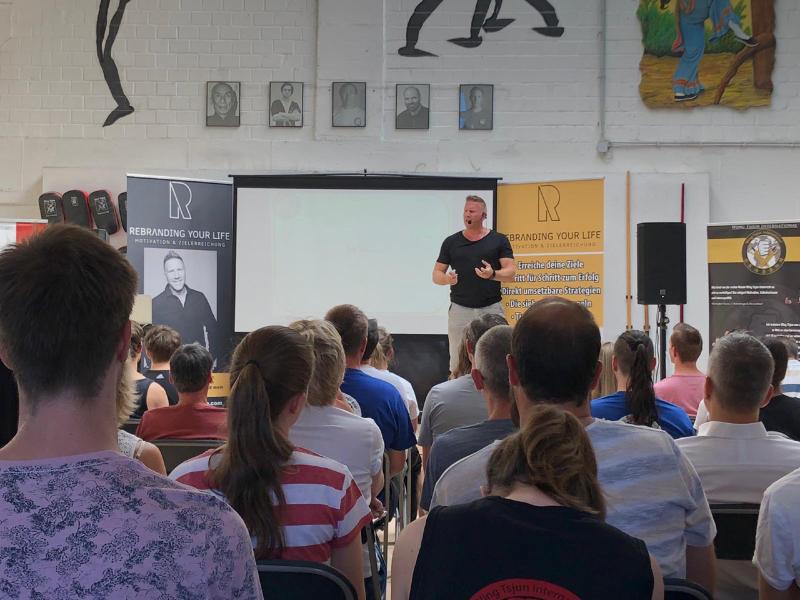 fad3836f-6405-4634-8cb6-fb33876903ae fad3836f-6405-4634-8cb6-fb33876903ae